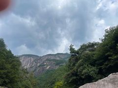 -鄣山大峡谷