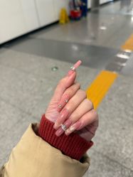 -朵琳·美甲美睫纹绣
