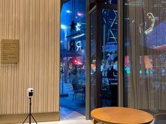 用餐区-星巴克臻选(深圳卓悦中心店)