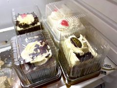 -红宝石·鲜奶小方·海派西点房(丰庄店)