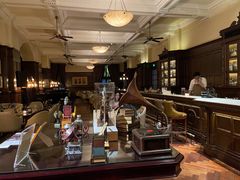 -LONG BAR 廊吧(外滩华尔道夫酒店)