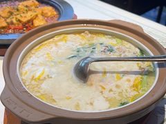 -云海肴·汽锅鸡·云南菜(天山百盛优客店)