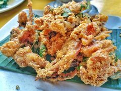 -大树下海鲜饭店
