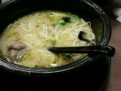 -灵芝妹子海鲜米线(香炉礁山姆店)