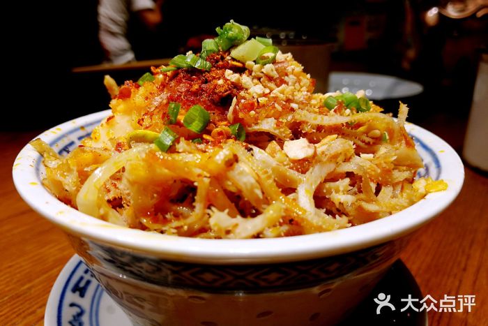 沪小二炭火蛙锅(艾尚天地店)土冒千层肚图片