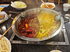 -百年川椒重庆老火锅(光谷店)
