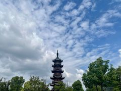 -龙华寺