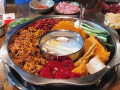 -周幺妹重庆老火锅(银泰城总店)