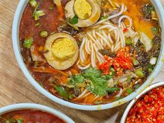 -全家福米线