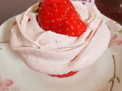 草莓杯子蛋糕-Pantry's Best派悦坊蛋糕(K11购物艺术中心店)