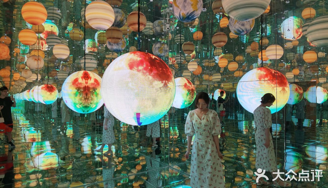 成都探店丨时空魔方星空艺术馆