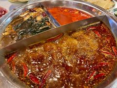 艳红酸辣三拼锅-陈艳红火锅菜·冒菜(簋街店)