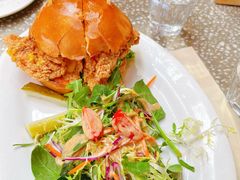 老金薯薯炸鸡汉堡-京A Taproom·精酿餐吧(隆福寺店)