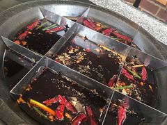 -疯狂的筷子老灶九宫格火锅