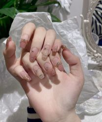 -莎拉美学·美甲美睫