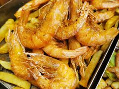 -老东镇啤酒屋海鲜加工·蒸汽海鲜·海鲜烧烤(台东店)