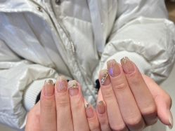 -LISSOM莉森 Nail ·美甲美睫原创定制店