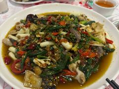 -辣螃铠盆盆蟹大排档(海昌店)