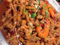鸡爪煲-胖哥俩肉蟹煲(悦荟广场店)