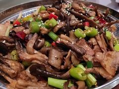 -龙香居海鲜浑锅家常菜·特色驴肉