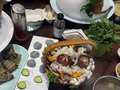-东海怡品海鲜豆捞(舟宿夜江店)