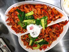 -龙巢盱眙龙虾·牛蛙·烧烤宵夜(八卦岭店)