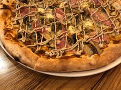 -城市大道红炉披萨烘焙坊