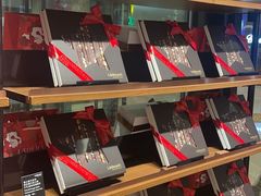 -Laderach 莱德拉(上海环贸iapm店)