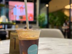 冰美式-théATRE茶聚场·餐厅(环球金融中心店)