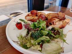 -Golden Lily河内巴黎法越料理餐厅(建国西路店)