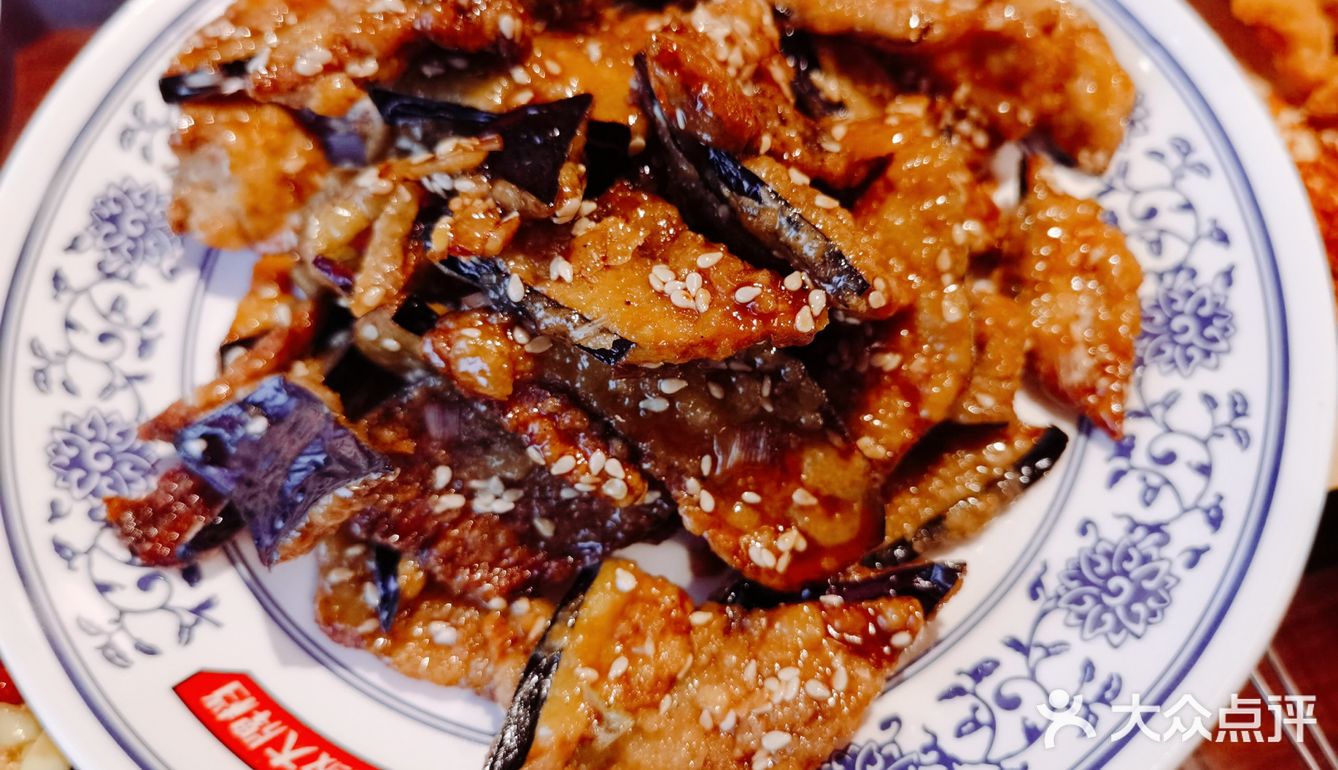 夏日炎炎来龙虾大排档坐坐吧！