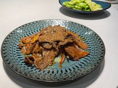 -耶里夏丽·丝路国际新疆菜·清真食品(徐汇南丹东路臻选店)