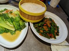 -闫府私房菜(恒隆店)