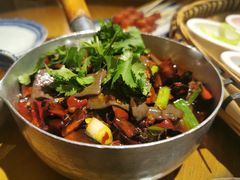 -包整·丝娃娃(一览甲秀楼风景店)