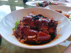 南国特色蹄髈-上海小南国(正大店)