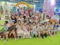 -莫莉幻想儿童乐园(三河燕郊永旺店)