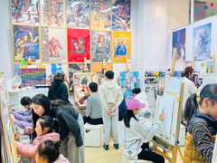 -LuOne凯德晶萃广场(徐家汇路店)