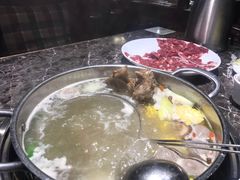 -仄园围炉坊·牛肉火锅·汕头卤水火锅(蛇口店)