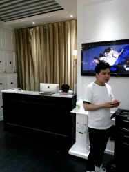 -变画·发型STUDIO