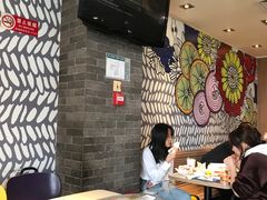 大堂-麦当劳(欢乐谷店)