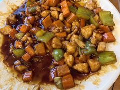 -明月食府(二区干二路店)