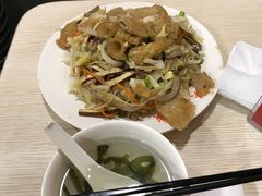 -老头盖浇饭(南京新街口明瓦廊宏光酒店店)