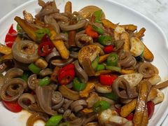 豆干炒驴皮-高玛纳驴肉火烧(一世界店)