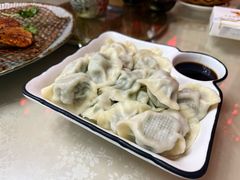 -天天向上素食餐厅(五台山店)