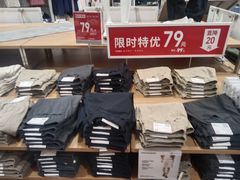 -优衣库(上海虹口龙之梦店)