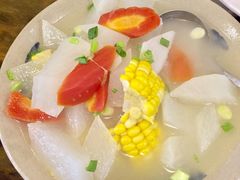 -老鼎万春卤菜(鹭湖宫8区店)