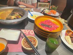 -牛YO寿喜烧·铁板烧和牛火锅自助(市府恒隆店)