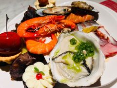 -锦厨国际自助餐厅 · 云端景观 (昆明索菲特大酒店)