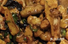 Single Garlic Stir-Fried Free-Range Chicken