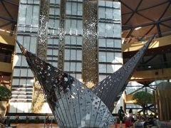 -上海滴水湖皇冠假日酒店